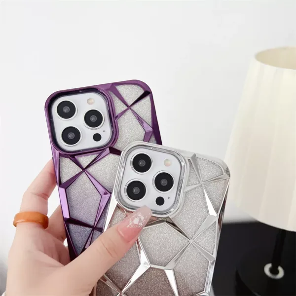 Capa iPhone 15 Plus Cromada Diamante