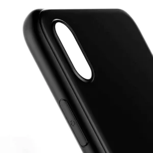 Capa iPhone Xs Silicone Premium Preta - Image 1