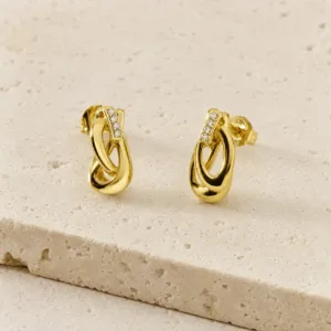 Brincos dourados com laço oval dourado