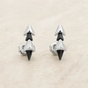 brincos prateados geométricos com pontas pretas em pedra clara, referência 85372-8