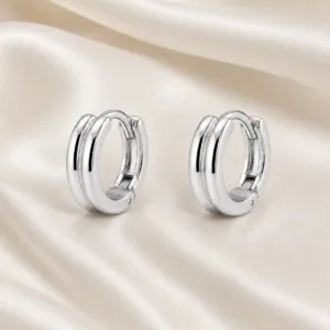 brincos prateados de moda em argola dupla minimalista em cetim marfim, referência 85373-4