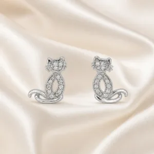 brincos prateados criativos em forma de gato com cristais em cetim marfim, referência 85374-22