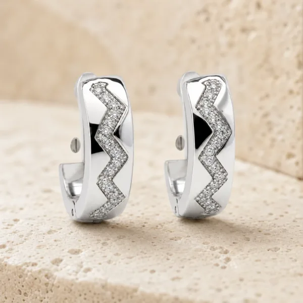 argolas prateadas sofisticadas com zigzag pav茅 e preto em pedra clara, refer锚ncia 85375-9