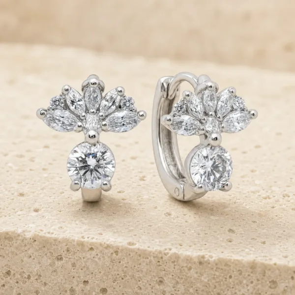 argolas prateadas elegantes florais com cristal redondo em pedra clara, refer锚ncia 85376-7