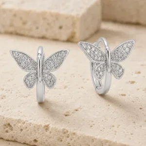 argolas prateadas premium com borboleta pav茅 em pedra clara, refer锚ncia 85376-9