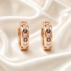 Brincos com cristais multicoloridos sobre cetim - Modelo A